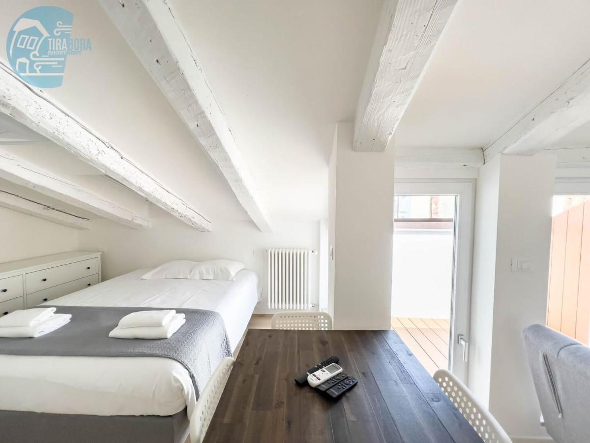 Corridoni 4C Tirabora Short Rent Lejlighed Trieste Eksteriør billede