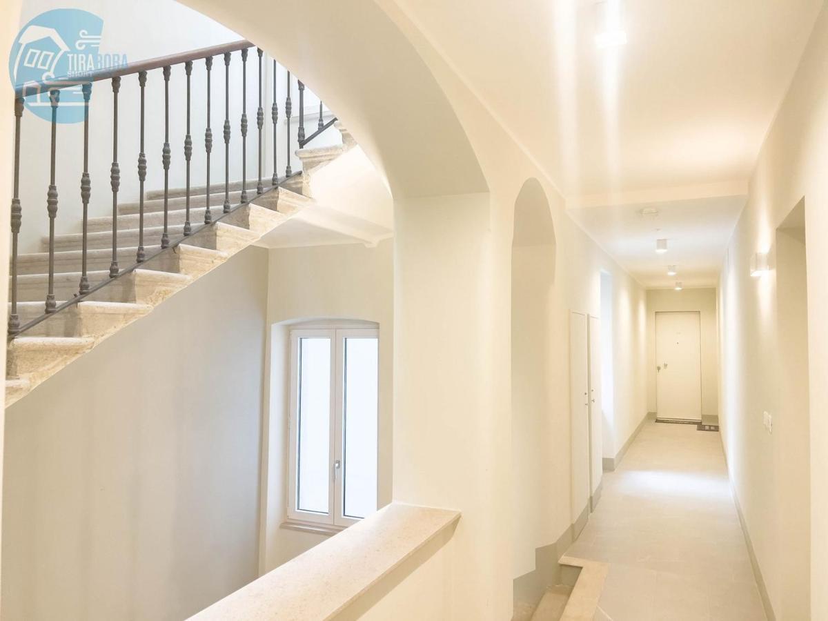 Corridoni 4C Tirabora Short Rent Lejlighed Trieste Eksteriør billede